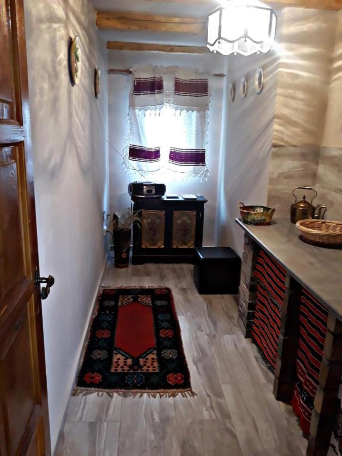 La Curtea Veche Apartman Oláhlápos Kültér fotó