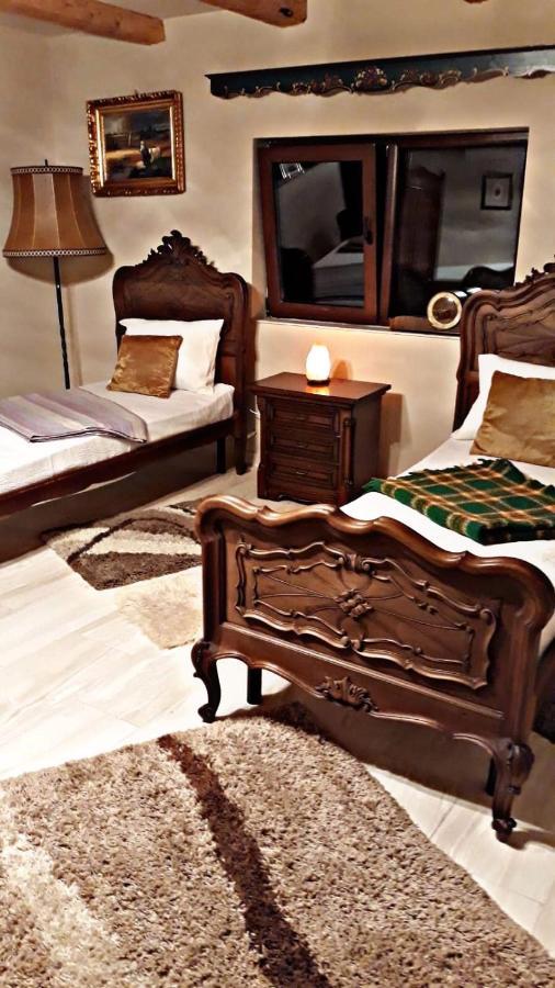 La Curtea Veche Apartman Oláhlápos Kültér fotó